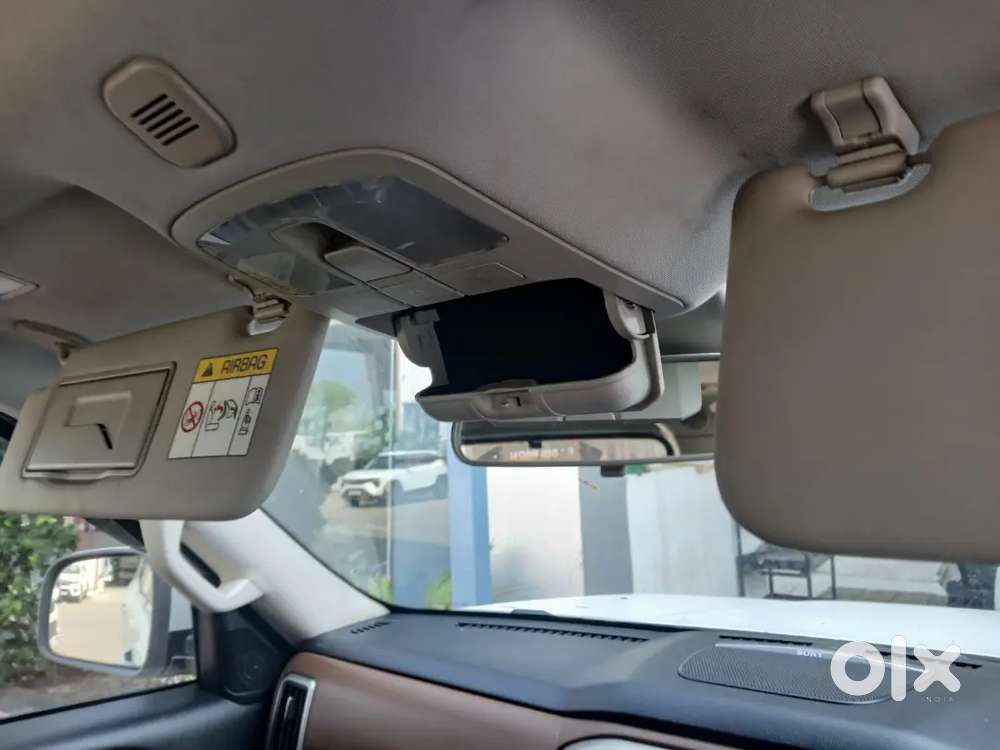 Mahindra Scorpio N 2022 White Top Z8l At D In Mint Condition With Sr