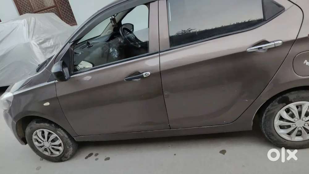 Tata Tiago 2017 Model Cng
Hr05 Number