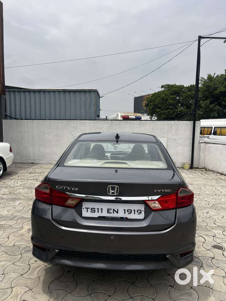 Honda City 1.5 V Cvt I-vtec Mt, 2018, Petrol