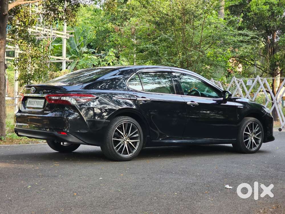 Toyota Camry Hybrid, 2023, Petrol