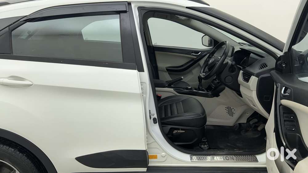 Tata Nexon 1.2 Revotron Xz Plus (s), 2021, Petrol