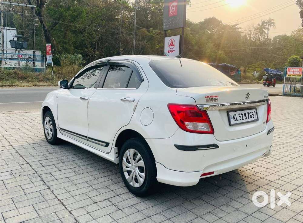 Maruti Suzuki Swift Dzire Vxi Optional, 2018, Petrol