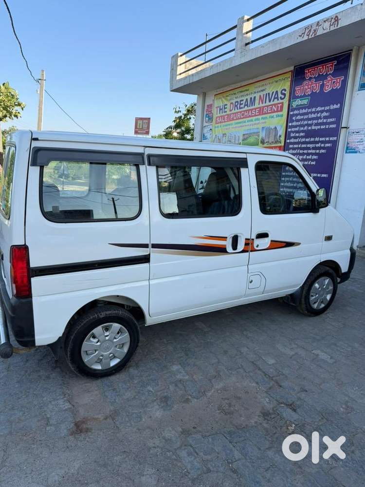 Maruti Suzuki Eeco 2022 Cng & Hybrids Well Maintained