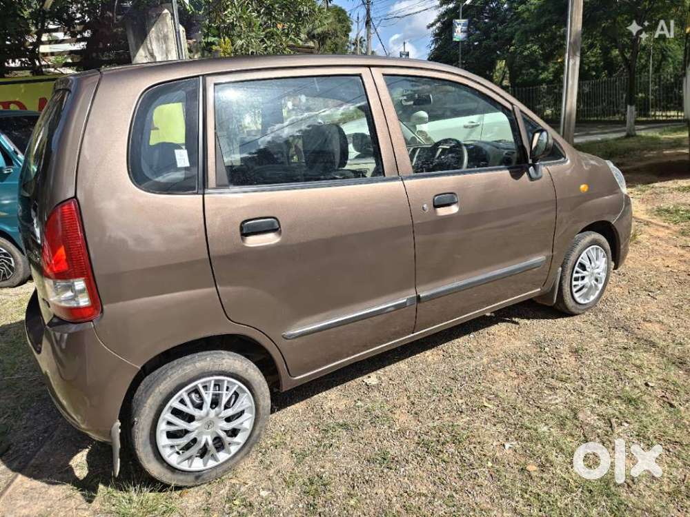 Maruti Suzuki Zen Estilo Lxi Bs Iv, 2010, Petrol