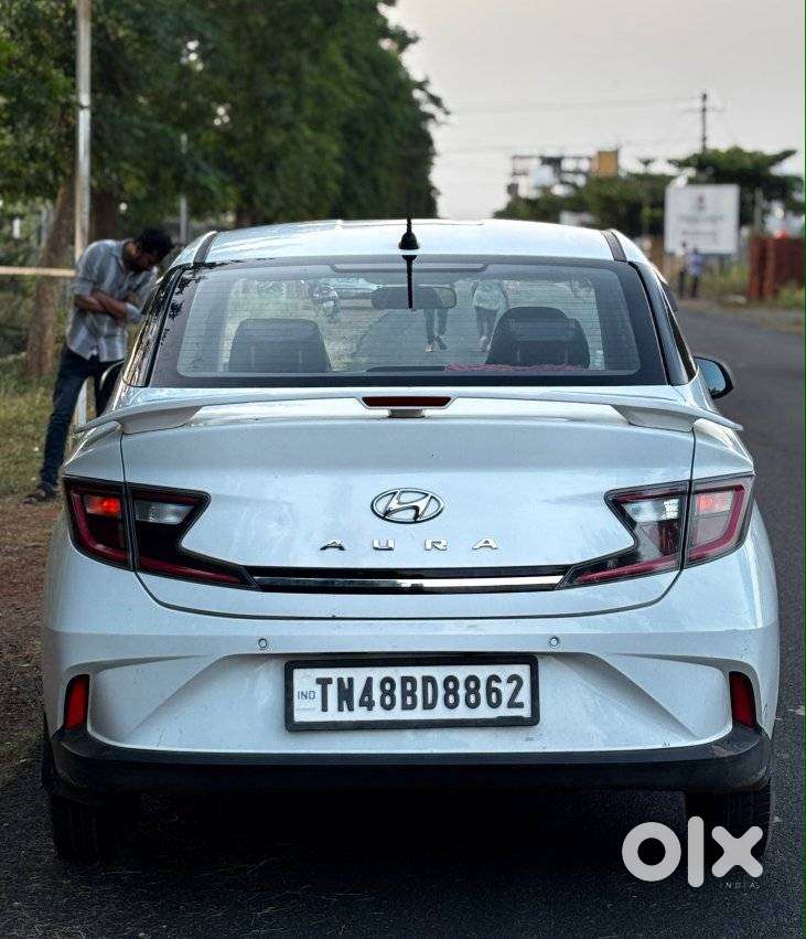 Hyundai Aura, 2022, Petrol
