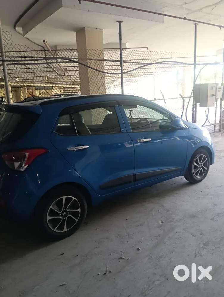 Hyundai Grand I10 2018 Petrol 122000 Km Driven