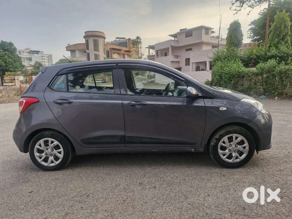 Hyundai Grand I10 2018 Petrol 76000 Km Driven