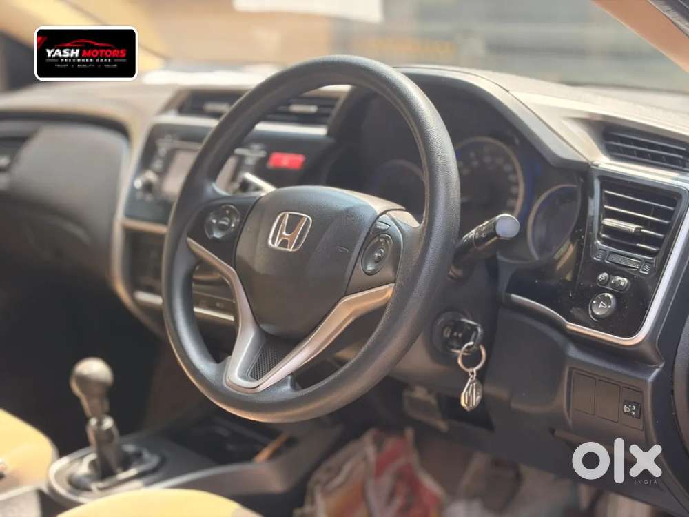 Honda City 1.5 V 4th Gen I-vtec Mt, 2016, Petrol