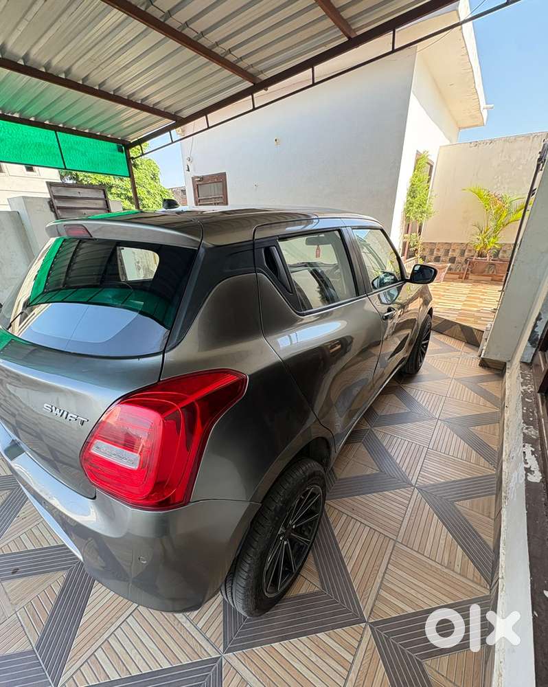 Maruti Suzuki Swift 2021