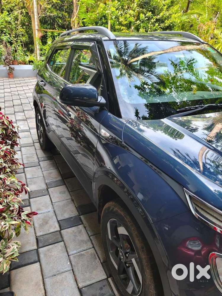 Hyundai Petrol Manual 2021