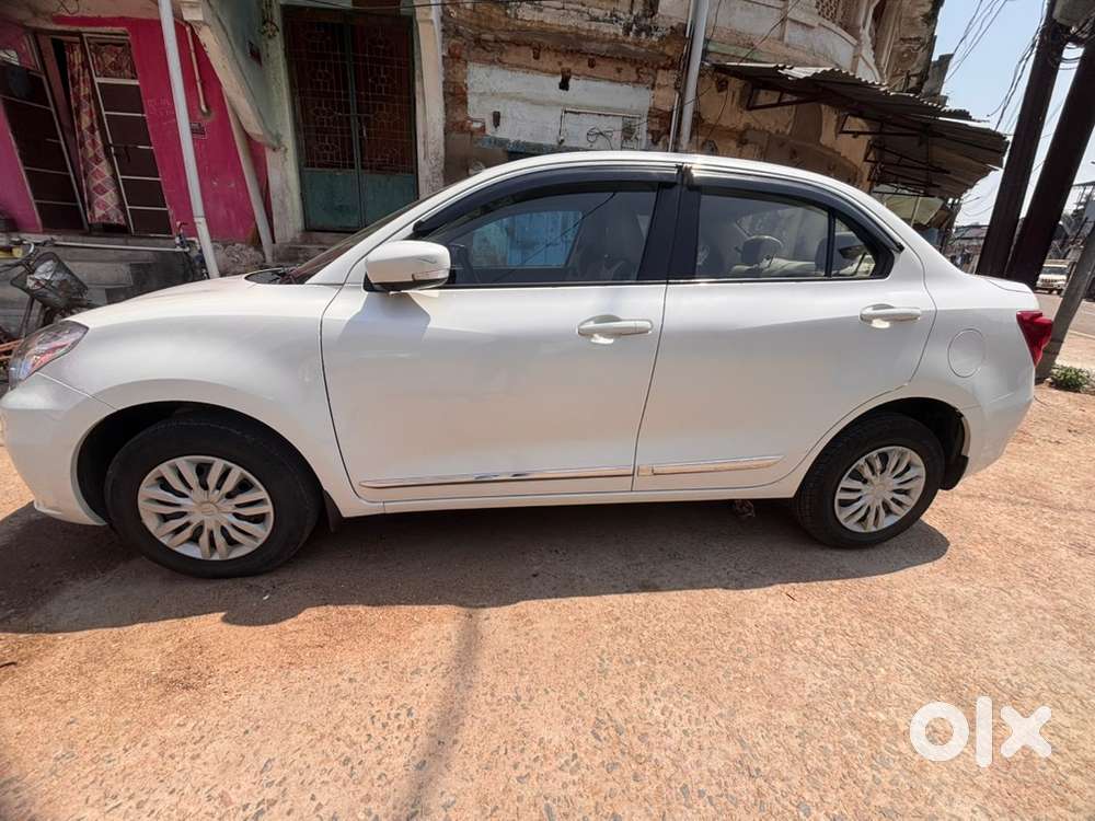 Maruti Suzuki Swift Dzire 2022 Petrol Well Maintained