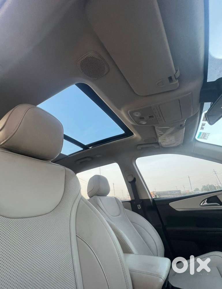 Mahindra Xuv700 Diesel 2025