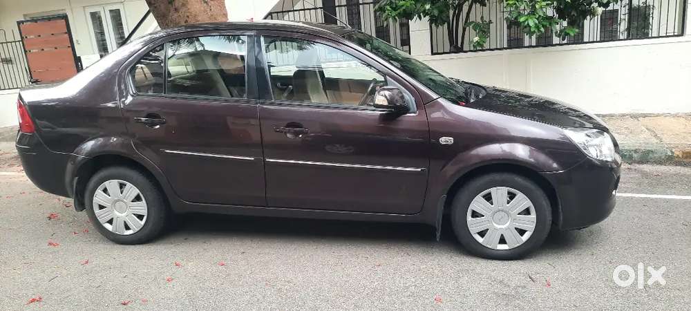 Ford Fiesta 1.4 Sxi Classic. 2009 Model. 1st Owner. Abs And Airbags.