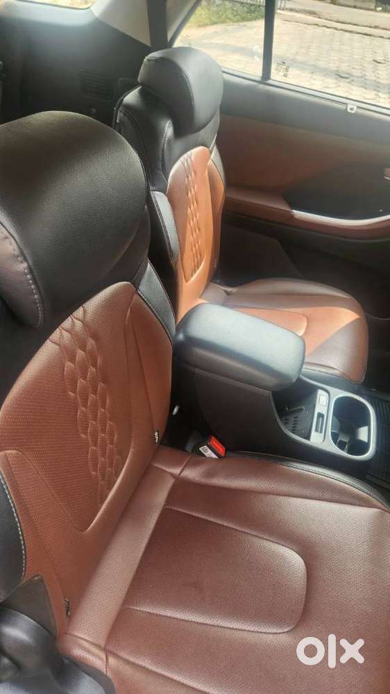 Hyundai Alcazar Signature, 2021, Petrol