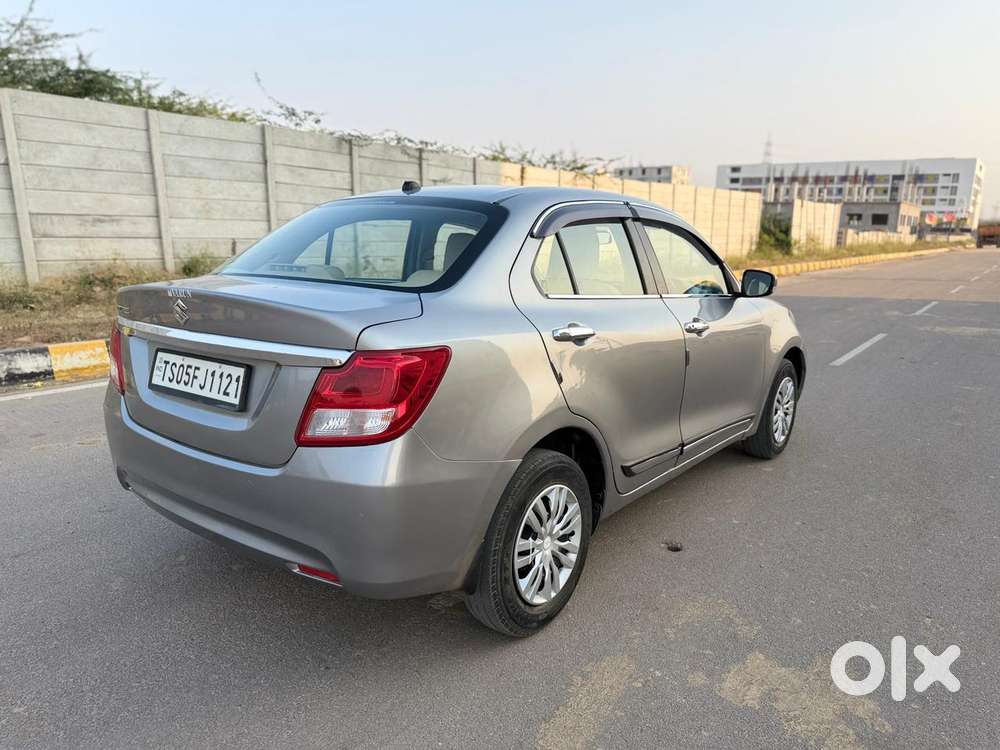 Maruti Suzuki Dzire Vxi Ags, 2021, Petrol
