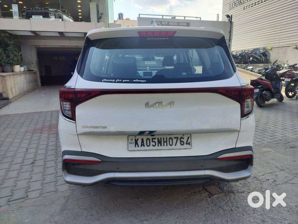 Kia Carens 1.5 Prestige 7 Str, 2023, Petrol