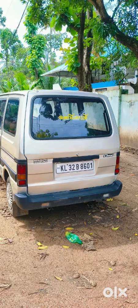 Maruti Suzuki Omni 2010 Petrol