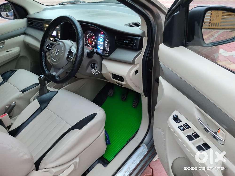 Maruti Suzuki Ertiga 1.5 Vxi, 2021, Petrol