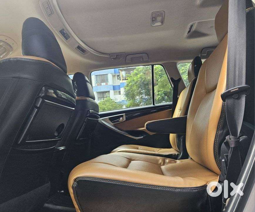 Toyota Innova Crysta 2.8z Automatic, 2019, Diesel