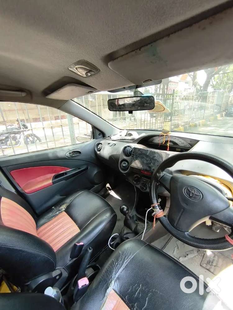 Toyota Etios Liva Petrol+cng @ 1,01,000/-