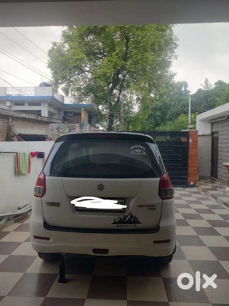 Maruti Suzuki Ertiga Vdi 2012