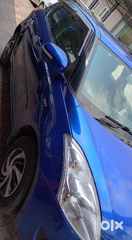 Maruti Suzuki Swift Vxi + Manual, 2012, Petrol