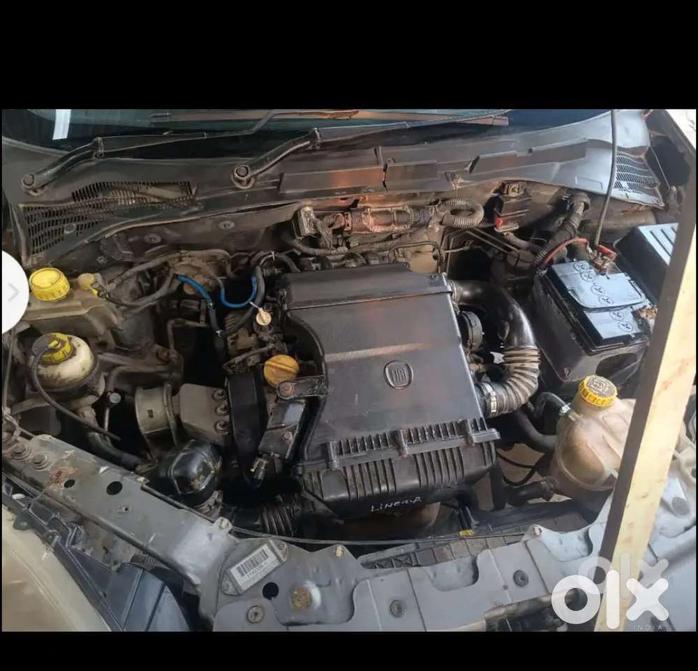 Fiat Linea Emotion 2010 Model