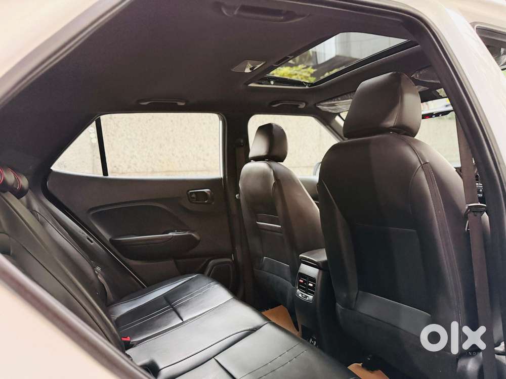 Hyundai Venue N Line 1.0 N8 Turbo Dct, 2024, Petrol