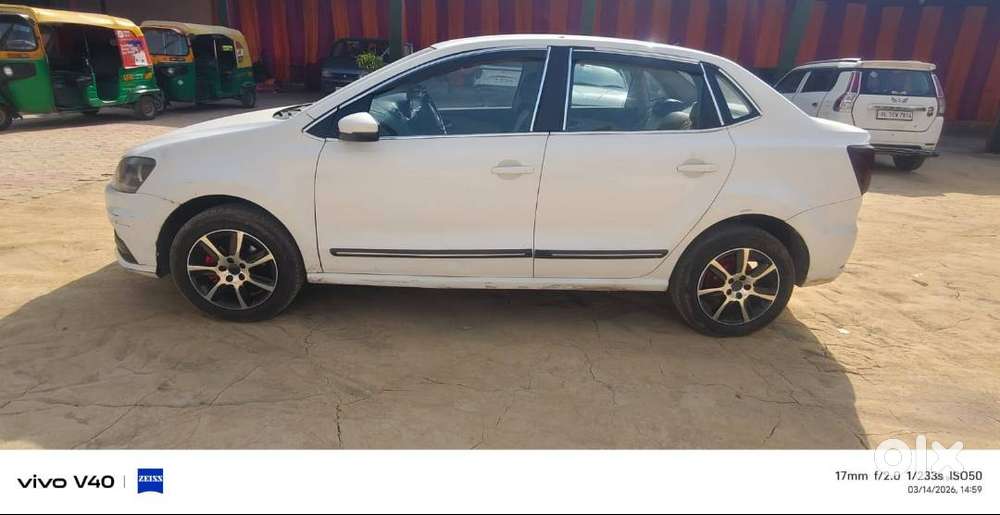 Volkswagen Ameo 2016 ( Candy White )