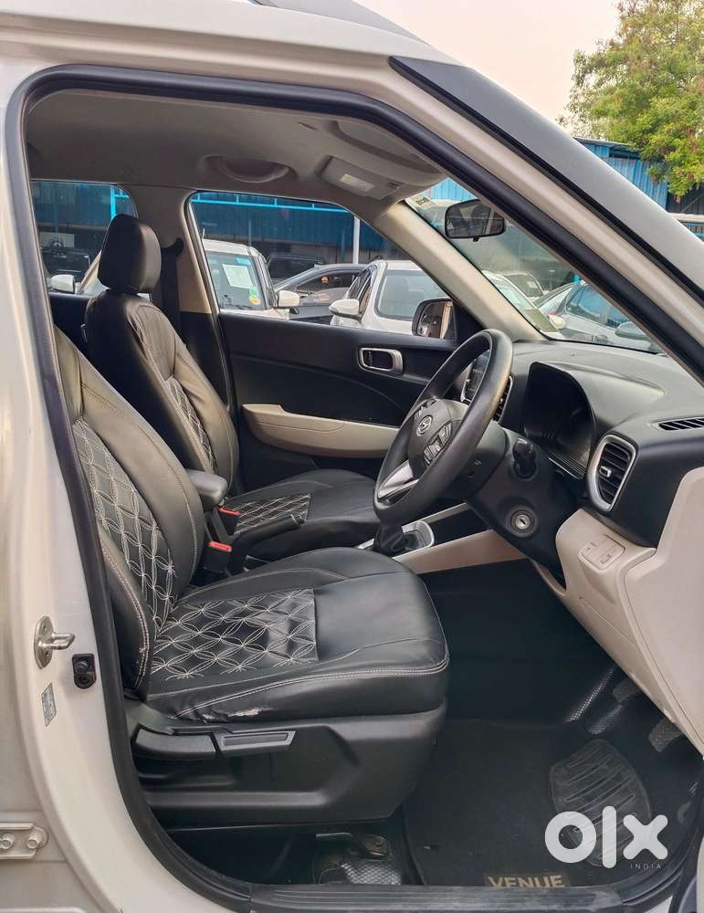 Hyundai Venue 1.5 S (o) Crdi, 2022, Diesel