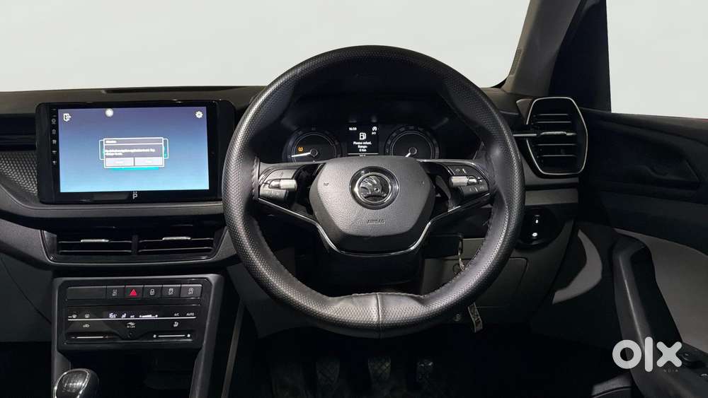 Skoda Kushaq 1.0 Tsi Active, 2023, Petrol