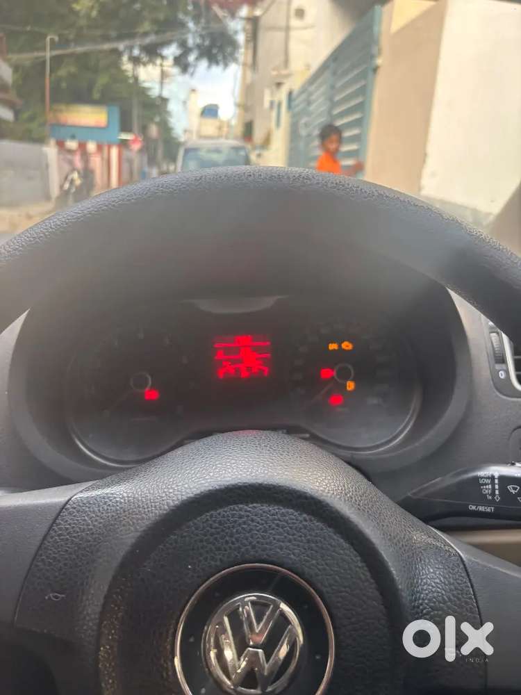 Volkswagen Polo Petrol 2011
