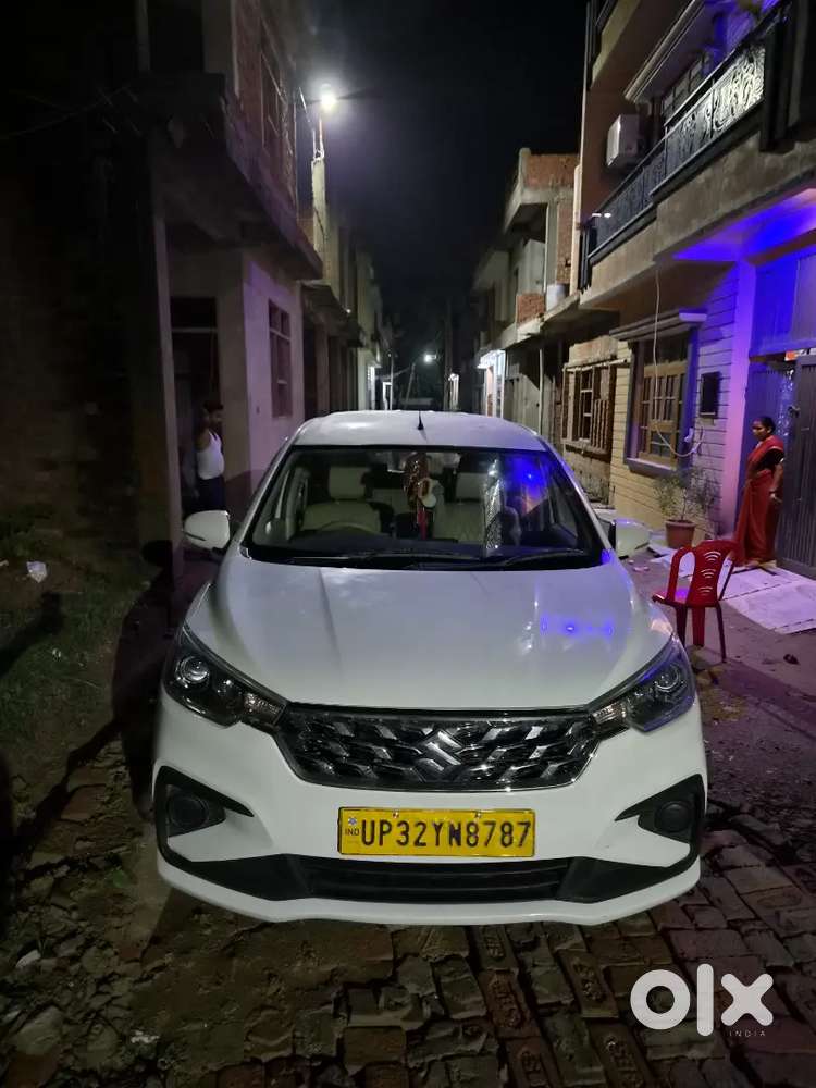 Maruti Suzuki Ertiga Vxi 2025