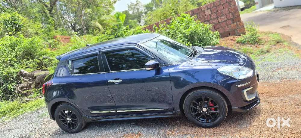 Maruti Suzuki Swift 2021 Petrol 32000 Km Driven