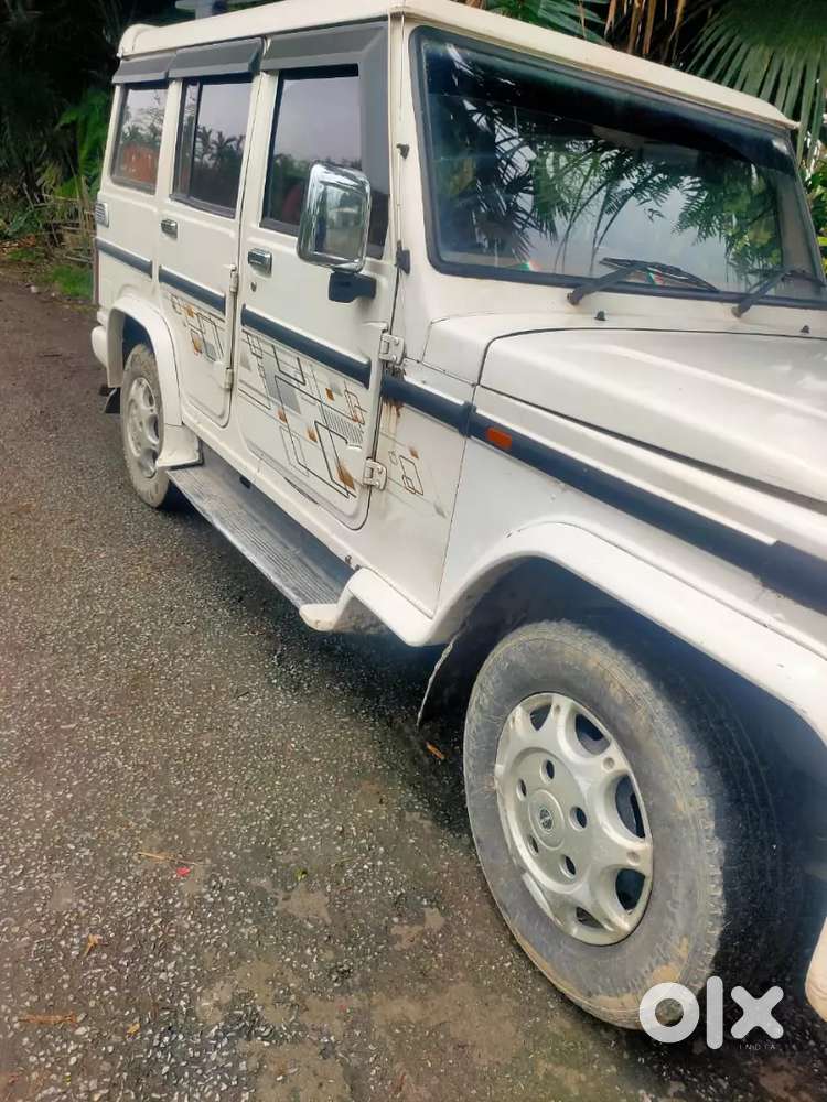 Mahindra Bolero Neo Plus 2016 Diesel 23000 Km Driven