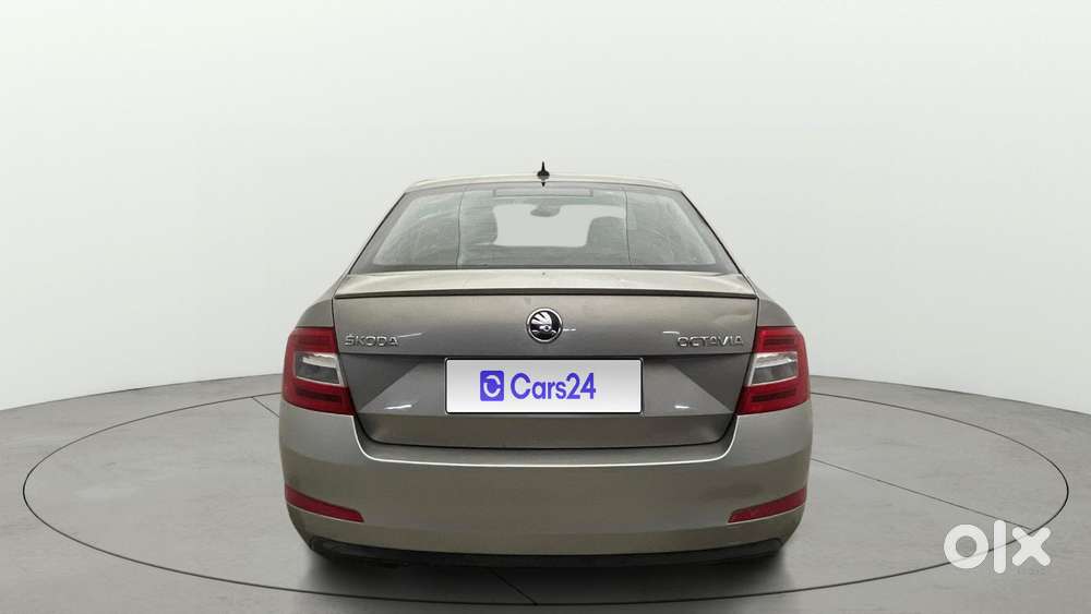 Skoda Octavia 1.8 Tsi At Style Plus, 2017, Petrol