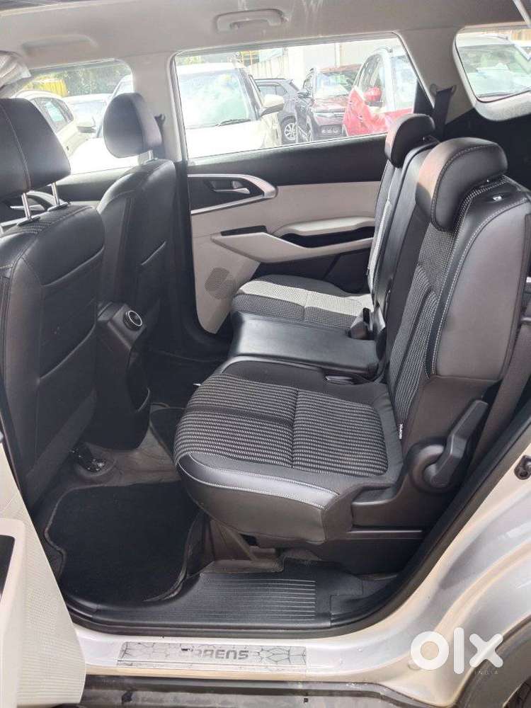 Kia Carens 1.5 Prestige 7 Str, 2023, Petrol