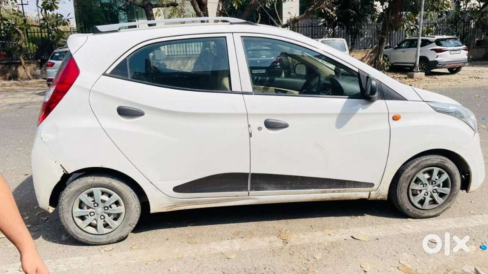 Hyundai Eon 2017 Petrol 71000 Km Driven
