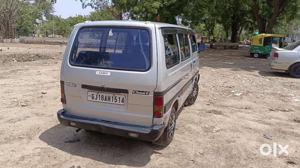 Available Maruti Omni