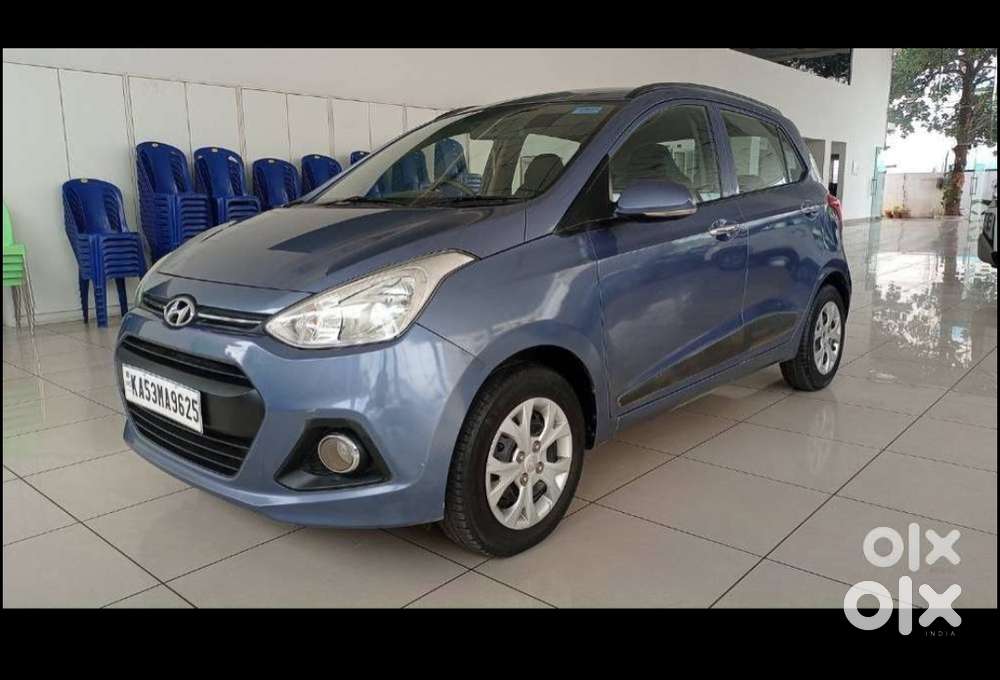 Hyundai Grand I10 Sportz, 2013, Petrol
