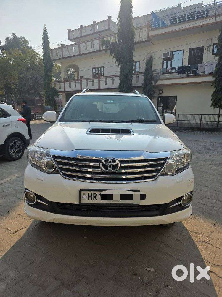 Toyota Fortuner 3.0 4x2 Automatic, 2016, Diesel