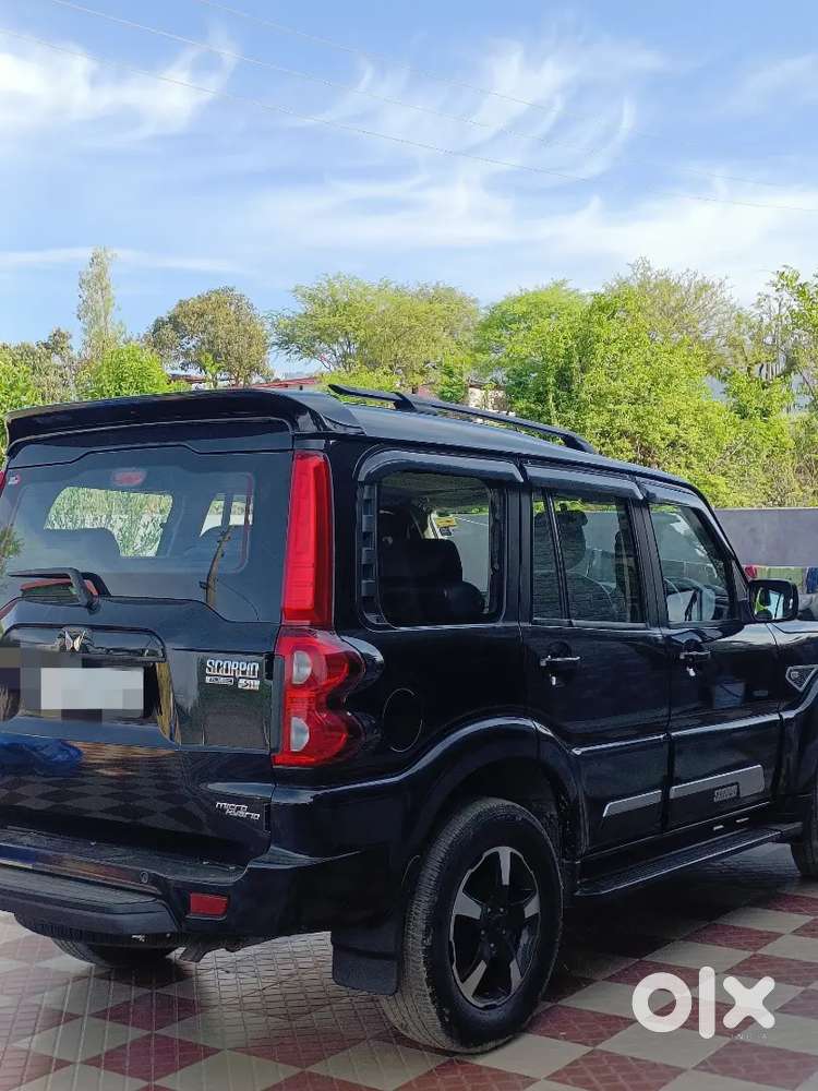 Mahindra Scorpio Classic 2023