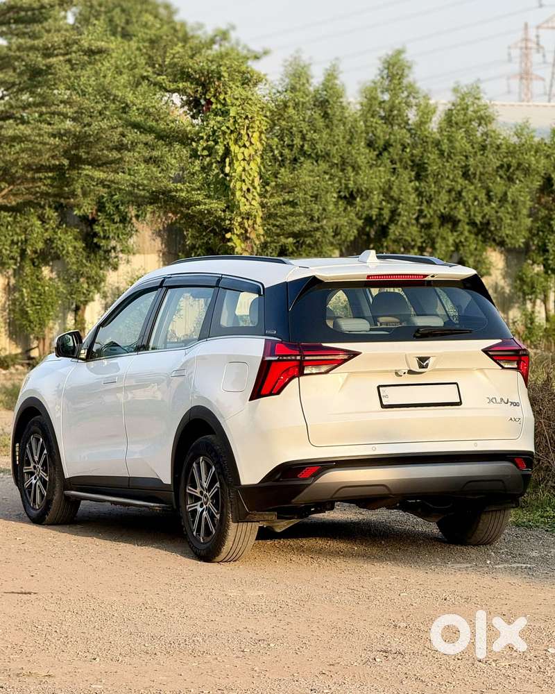 Mahindra Xuv700 2.2 Ax 7 Diesel At Luxury Pack Str Awd, 2023, Diesel