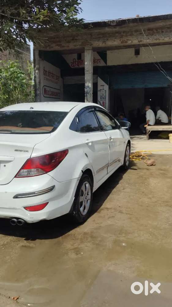 Hyundai Verna 1.6 Fluidic 2013