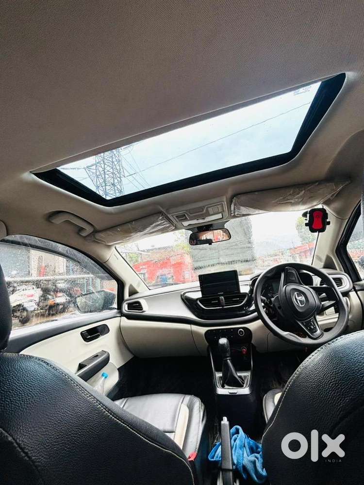 Tata Altroz 2023 Petrol Well Maintained