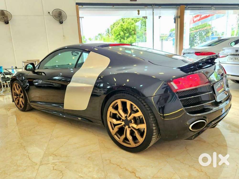 Audi R8 5.2 V10 Spyder, 2011, Petrol