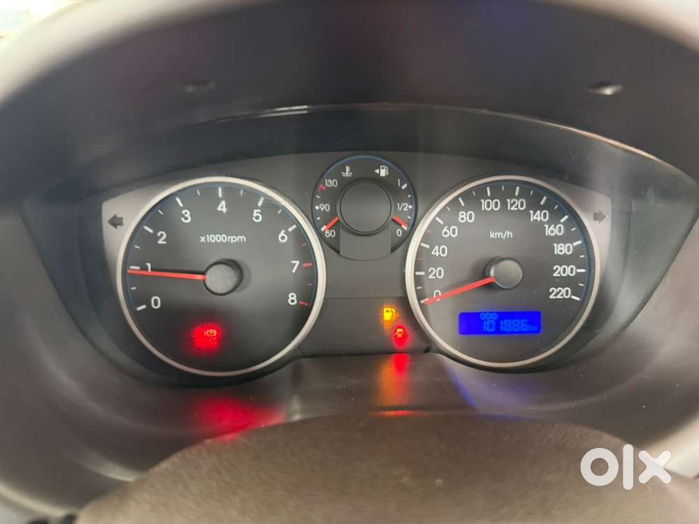 Hyundai I20 Manual 2011 Repassing Complt Insurance & All Document Avlb