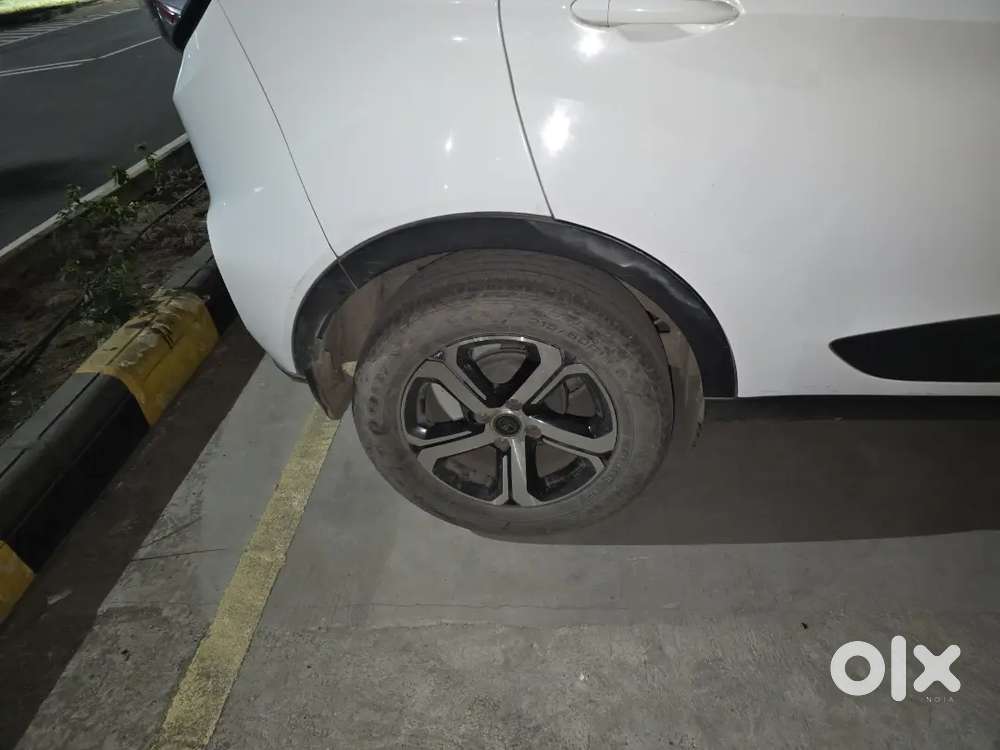 Tata Nexon Top Model (xz Plus S) 2022 Diesel Well Maintained