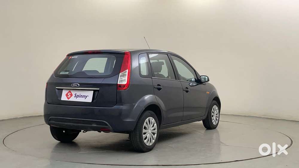 Ford Figo Petrol ZXI, 2013, Petrol