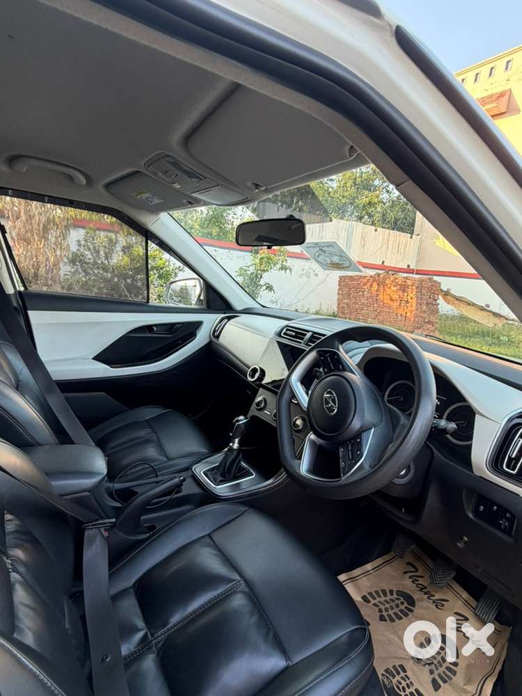 Hyundai Creta 1.5 Diesel 2024 3rd Owner With Cruies Control And Vip No